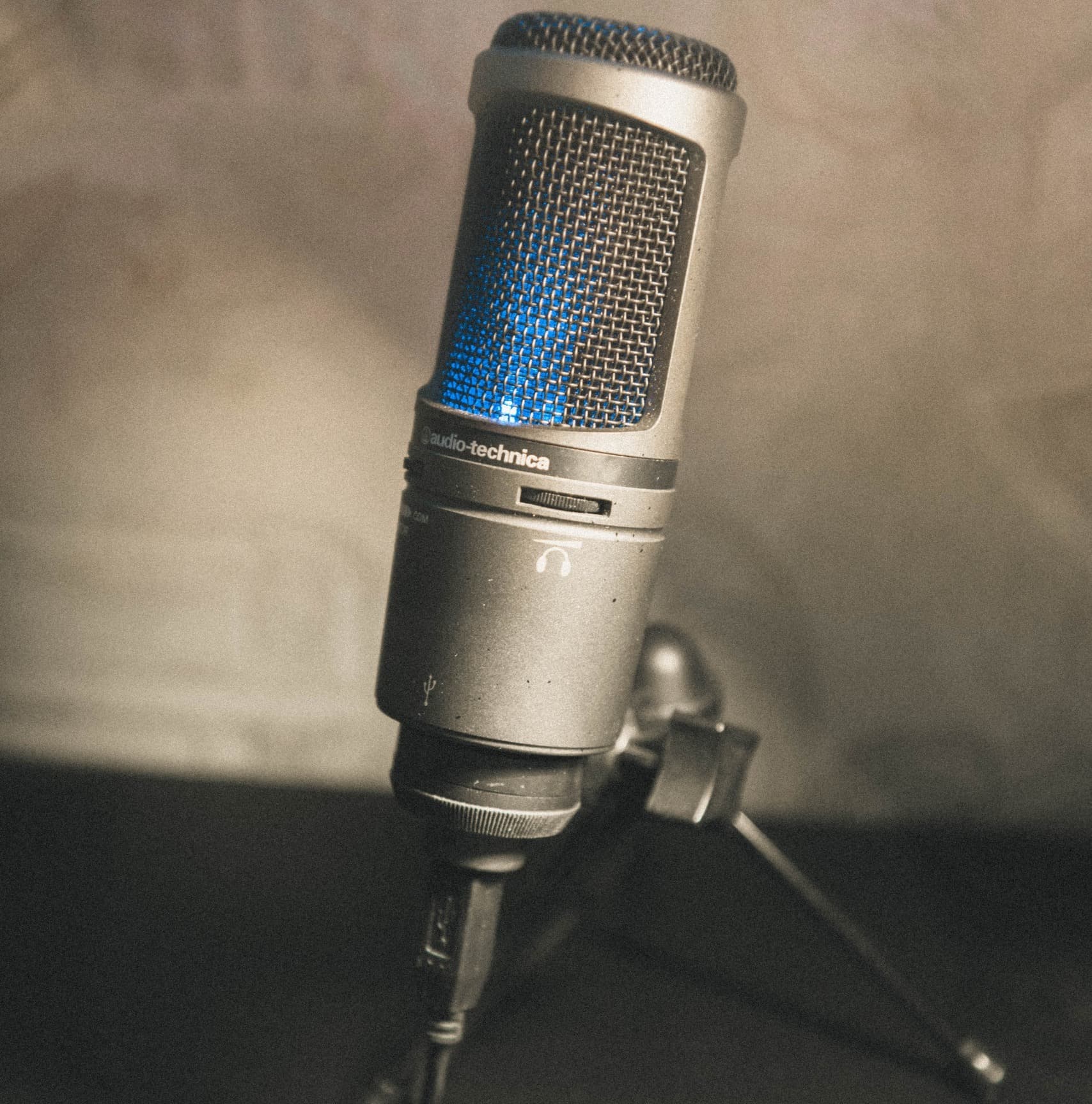 Топ-3 песен, ставших популярными благодаря рекламе